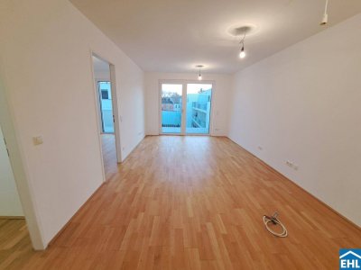 Dachgeschoß: 3 Zimmerwohnung mit Terrasse!