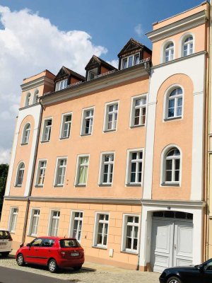 Frisch renoviert - bereit für SIE! Gemütliche 1-Raumwohnung mit Duschbad & Balkon, in zentraler Lage