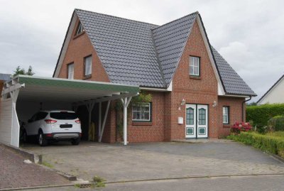 Einfamilienhaus in idyllischer Lage – Ihr Traumhaus in der Natur