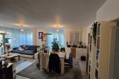 Gemütliche 2 Zimmer Wohnung mit eigener Gartenterrasse in Ortsrandlage