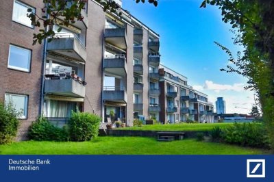 Behagliche 2 Zimmer Wohnung mit Balkon, guter Einbauküche, modernisierten Bad und Garagenstellplatz