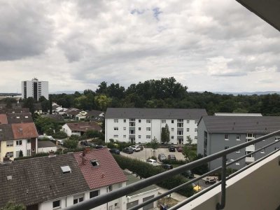 Helle, sanierte 3-Zimmer-Wohnung mit Balkon und Einbauküche in Ludwigshafen am Rhein Gartenstadt