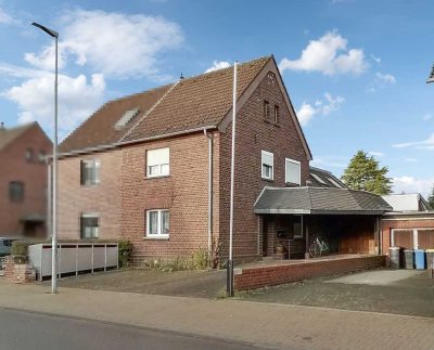 **Kaarst-City** Dreiparteienhaus mit ca. 316 m² Gesamtfläche, Garage und 2 Stellplätzen - Bezugsfrei