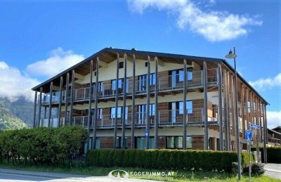 5710 Kaprun: Die Gelegenheit; Eigennutzung; touristisch vermietbar ! vollmöbliert bis 4-5 PAX (60m²) Infrarotkabine, Sauna, Parkplatz, Balkon !!