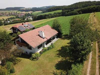 IDYLLISCHES EINFAMILIENHAUS IM VORDEREN BAYERISCHEN WALD