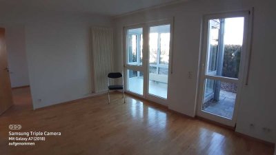 2-Zimmer -Wohnung mit EBK, Wintergarten, Garten & Tiefgarage in Freudenstadt