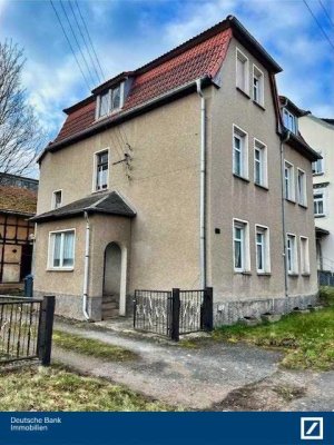 Achtung Kapitalanleger - Mehrfamilienhaus mit 3 WE  in Pößneck