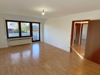 Helle 2-Zimmer-Wohnung mit Balkon in Erding