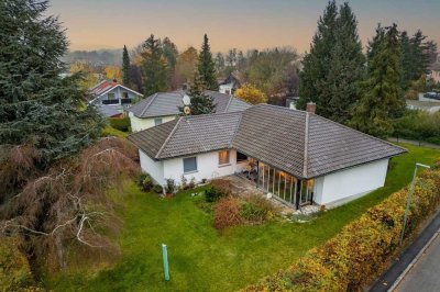 Attraktiver Bungalow auf großem Grundstück in Seefeld