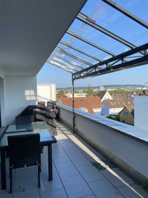 Neuwertige 2-Zimmer-Wohnung mit Balkon und Einbauküche in Heilbronn