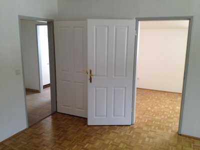 Schöne 2-Zimmer-Maisonette-Wohnung mit Einbauküche in Salzburg