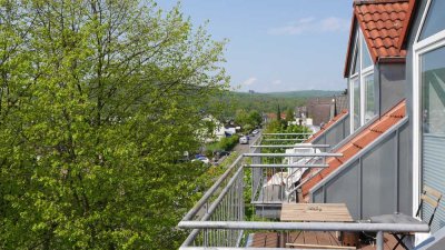 Eine schicke Maisonette 3 - ZKB-Dachterrasse sucht nette Mieter.