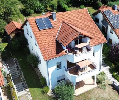 Gemütliches Einfamilienhaus mit Einliegerwohnung und großzügiger Obstwiese.