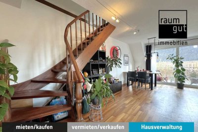 Ruhig gelegene und teilsanierte Maisonettewohnung in gepflegtem Zweiparteienhaus in Düsseldorf-Eller