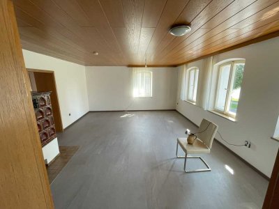 4-Zimmer-Altbau-Wohnung mit Blick auf den Bürgerweiher