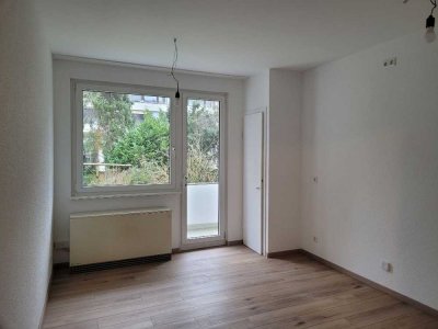 Wohnung 54 qm EG, 2 Räume + Wohnküche, Diele, Bad