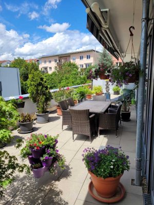 Penthouse Wohnung mit großer Dachterrasse über den Dächern Blausteins