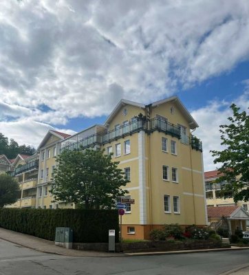 Charmante Dachgeschoss-Wohnung in Bad Harzburg!  5 Zimmer, Wintergarten, Balkon, Tiefgarage