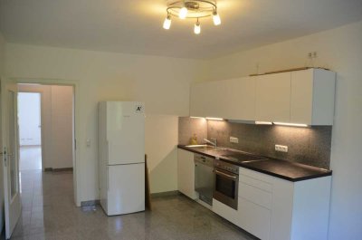 Zentrale neuwertige 2,5-Zimmer-Wohnung mit Balkon und EBK in Wuppertal-Elberfeld