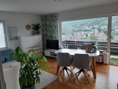Schöne 2-Zimmer-Wohnung mit Balkon und Terrasse