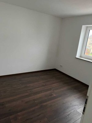 Ansprechende 4-Zimmer-Wohnung mit Balkon in Burglengenfeld