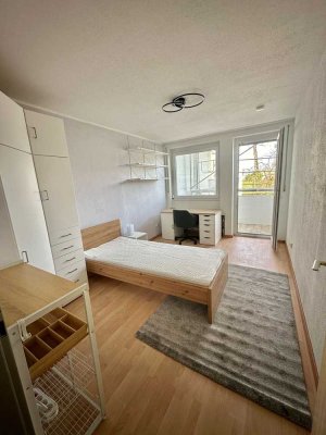 Attraktives 1-Zimmer Apartment mit Balkon in Zentrums-/Uninähe