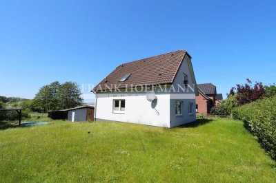 Einfamilienhaus mit Außenpool in Schmalensee