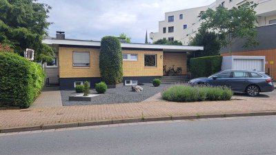 Günstiges 4-Zimmer-Haus mit EBK in Bocholt