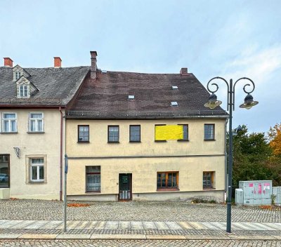 Wohn- und Geschäftshaus im Stadtkern von Adorf