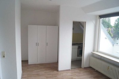 Stilvolle 1-Zimmer-Wohnung mit Balkon und EBK in Uetersen