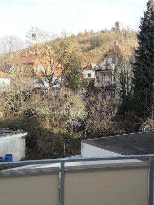 Schöne Wohnung mit großer Terrasse mit Blick auf den Turmberg