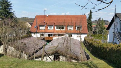 Schöne, helle und große 4 ZKB auf 2 Ebenen und großem Süd-Balkon in Todtenweis