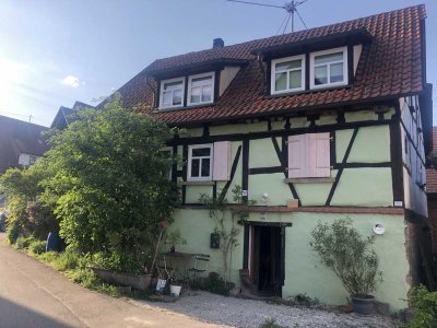 Attraktives 5-Zimmer-Einfamilien-Fachwerkhaus in Rottenburg- Wurmlingen für Naturliebhaber