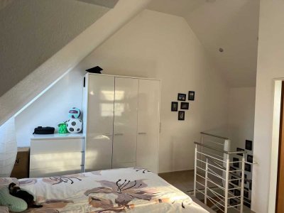 Schöne 2-Zimmer-Wohnung mit Balkon und EBK in Pulheim