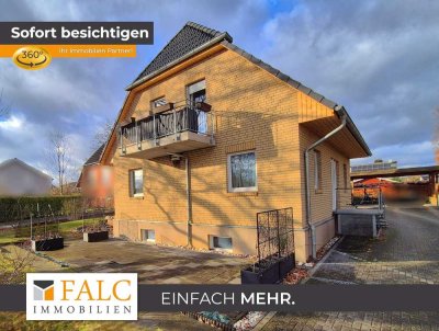 **großzügiges Einfamilienhaus mit Baulandreserve**