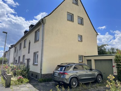 Zweifamilienhaus, ruhige Lage, großes Grundstück, Doppelgarage