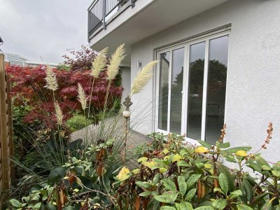 Gut vermietete, großzügige 2-Zimmer-Wohnung mit Terrasse und kleinem Garten