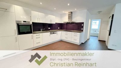 *** Neuwertige 2 Zimmer mit Balkonloggia Wohnung in Johannis ***