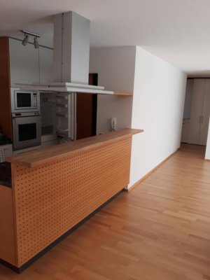 Schöne 4-Zimmer-Wohnung privat zu verkaufen