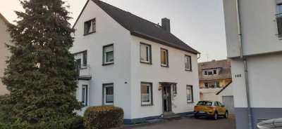 Gemütliche 1,5-Zimmer-Dachgeschosswohnung in Koblenz-Metternich