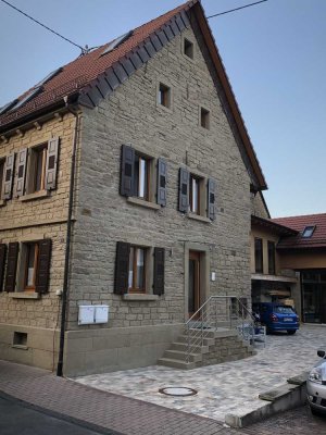 Hochwertig saniertes Wohnhaus in ländlichem Wohngebiet