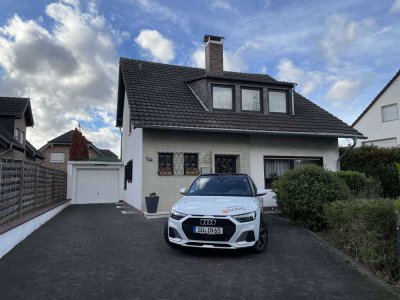 Freistehendes Einfamilienhaus in ruhiger Südwestlage!