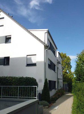 Neuwertige Top-Wohnung mit großem Garten und Terrasse in exzellenter Lage von Stuttgart