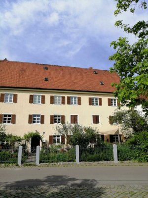 Großzügige Wohnung in schöner, zentraler Lage am Kanal in Kelheim