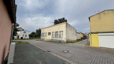 ! Reserviert ! Wohn- und Geschäftsgebäude - Wohnhaus, Monteurwohnungen, Praxisräume möglich