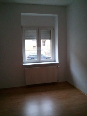 Gepflegte 2 Zimmer Wohnung mit Balkon in einem ruhigen Haus