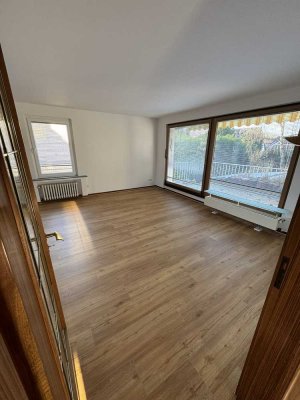 76qm ruhige 2 Zimmer Wohnung mit 13qm Terrasse in 2 Familienhaus