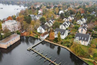 Freiheit genießen: 2-Zimmer-Dachgeschoss-ETW mit tollem Raumgefühl, Balkon, Stellplatz und Seeblick