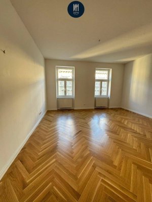 Top sanierte 2-Zimmer Altbauwohnung mit Küche!!