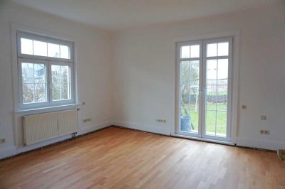 Hochwertig modernisierte 3,5-Zimmer-Wohnung in zentraler Lage.